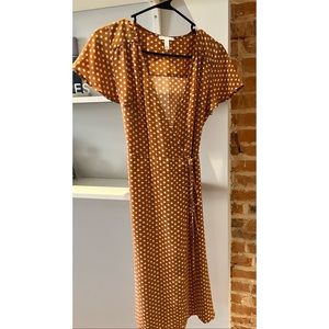 Polka Dot Midi Wrap Dress 🤎
